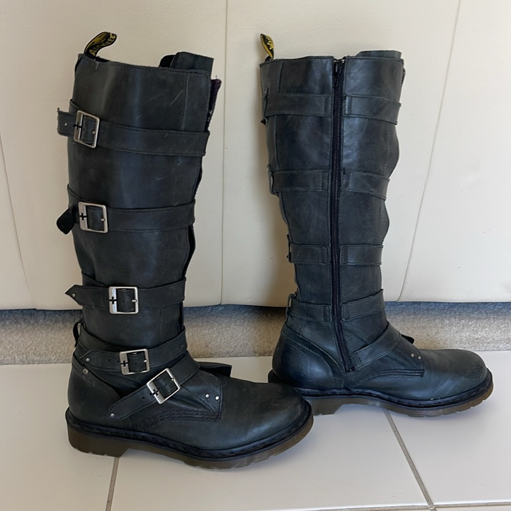 Dr. Martens Docs Phina Tall Buckle Leather Combat Boots EUC sz 10 Rare - Picture 2 of 16